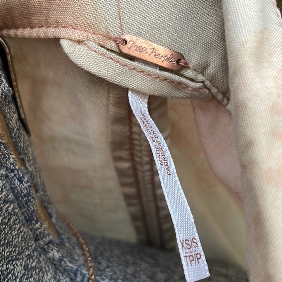 FREE PEOPLE PINK & TAN TYE DYE LONG JACKET 🩷🤎- XS/S - TP - RUNS BIG !- NEW ! - Picture 7 of 13